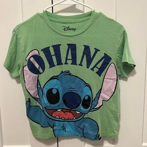 cropped Lilo&Stitch shirt.